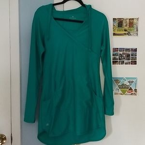 Athleta Wick-it Wader swim cover-up